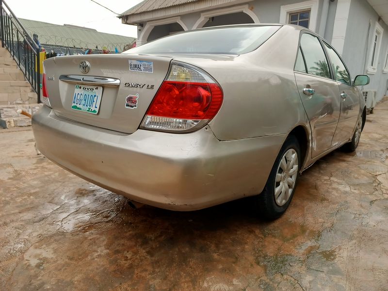 Thumbnail 6 of 2006 Toyota Camry LE